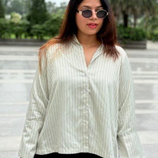 Sage split & Striped back- tie shirt